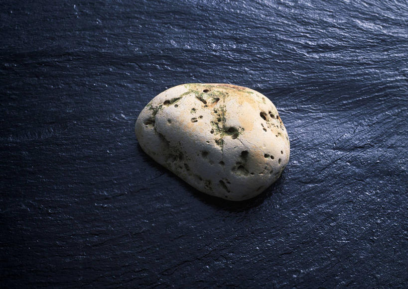 无人,横图,俯视,室内,特写,白天,石头,静物,阴影,反射,石子,影子,一个,鹅卵石,单个,按摩石,石块,彩图,高角度拍摄