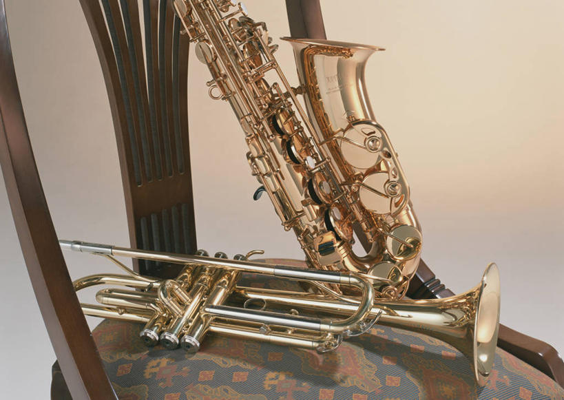 无人,横图,室内,特写,白天,正面,静物,椅子,阴影,艺术,反射,金属,影子,木椅,管乐器,乐器,萨克斯,铜管乐器,小号,音乐,摄影,影棚,萨克斯风,萨克斯管,铜管,彩图,影棚拍摄,拍摄