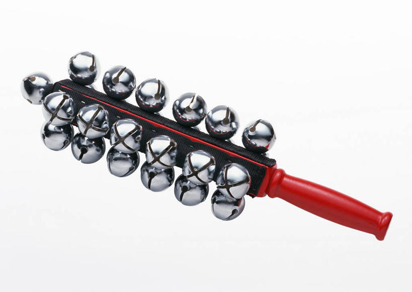 无人,横图,俯视,室内,特写,白天,白色背景,纯洁,静物,阴影,反射,影子,银色,乐器,雪橇铃,一个,红色,摄影,信仰,影棚,单个,打击乐器,节奏,节拍,高贵,雅致,彩图,高角度拍摄,影棚拍摄,拍摄