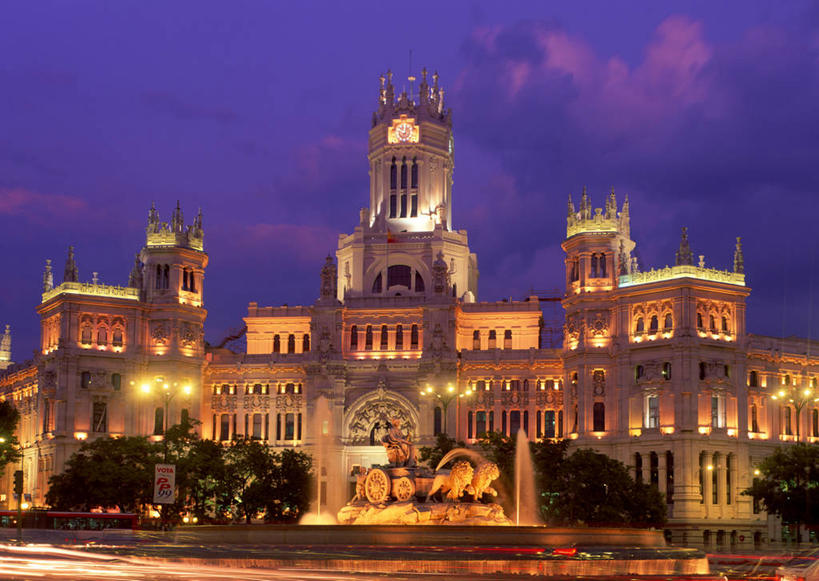 无人,家,横图,室外,白天,正面,度假,美景,日落,植物,别墅,城市风光,城市,路灯,照明,西班牙,欧洲,阴影,光线,影子,房屋,屋子,景观,晚霞,霞光,落日,公寓,灯光,首都,娱乐,洋房,楼房,西班牙广场,住宅,灯,树,树木,绿色,自然,黄昏,享受,休闲,马德里,景色,彩霞,放松,生长,成长,照亮,照明设备,南欧,西班牙王国,马德里自治区,夕照,夕阳,彩图,房子,斜阳