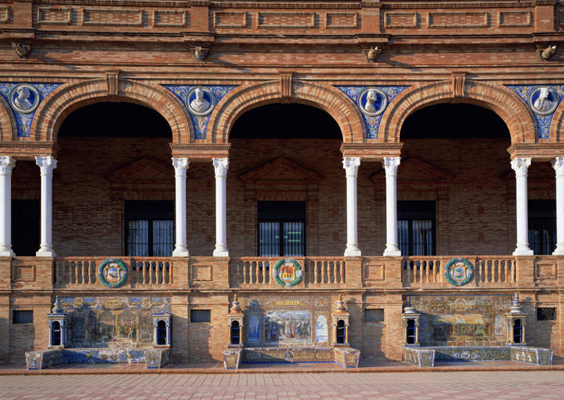 无人,家,栏杆,横图,室外,白天,正面,度假,美景,门,城市风光,城市,西班牙,欧洲,一排,整齐,房屋,屋子,景观,拱门,围栏,娱乐,护栏,楼房,安达卢西亚,塞维利亚,西班牙广场,住宅,排列,门框,享受,休闲,景色,放松,队列,南欧,安达鲁西亚,首府,西班牙王国,安达卢西亚自治区,彩图,房子