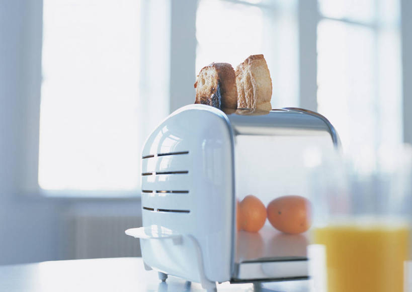 点心,面包,果汁,无人,烘培师,横图,室内,特写,白天,正面,窗户,桌面,桌子,杯子,朦胧,模糊,木制,橙汁,食品,面点,饮品,吐司,玻璃窗,玻璃制品,食物,糕点,饮料,木制品,水杯,法式面包,甜橙,可口,吐司面包,适口,玻璃杯,橙子,橙,糕点师,面包师,彩图,多士,听型面包,鹄壳,黄橙,黄果,金橙,金环,金球,糖橙