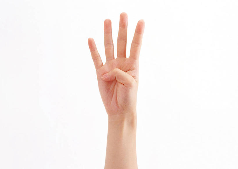 东方人,手,中指,无名指,小指,一个人,横图,室内,特写,白天,白色背景,正面,亚洲,仅一个年轻女性,仅一个女性,仅一个人,数字,黄种人,手势,手部,摄影,影棚,单手,食指,年轻女性,女人,女性,亚洲人,半身,彩图,影棚拍摄,拍摄