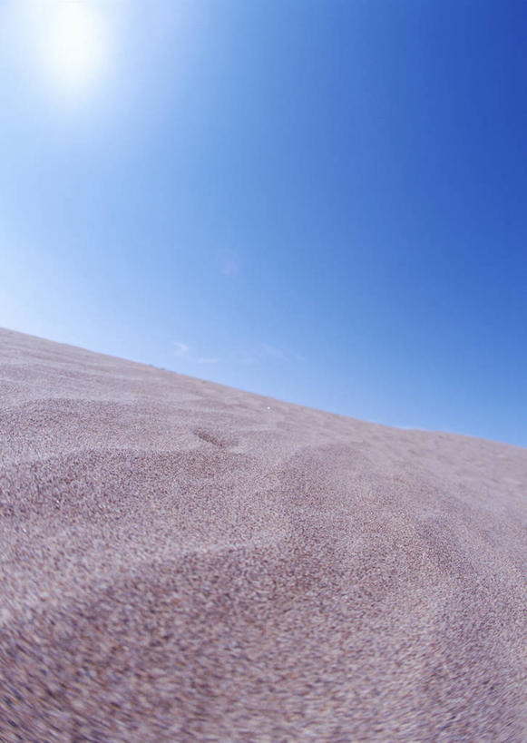 无人,公园,竖图,室外,白天,正面,旅游,度假,石头,美景,沙漠,山,山脉,美国,阴影,光线,石子,影子,景观,山峰,山峦,娱乐,蓝色,蓝天,天空,阳光,自然,群山,天,享受,休闲,景色,放松,晴朗,北美,北美洲,国家公园,加利福尼亚,自然风光,美洲,加州,死亡谷国家公园,加利福尼亚州,万里无云,金州,黄金州,北亚美利加洲,亚美利加洲,死谷,死谷国家公园,大漠,砂漠,石块,岩石,晴空,晴空万里,彩图