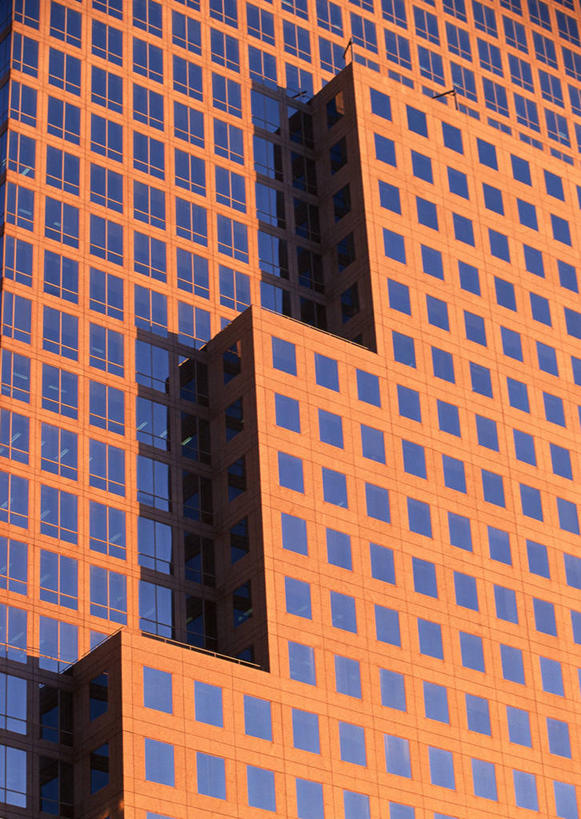 无人,高楼大厦,竖图,室外,特写,白天,仰视,旅游,度假,窗户,标志建筑,城市,大厦,地标,建筑,摩天大楼,纽约,美国,一排,许多,阴影,整齐,光线,影子,建筑群,曼哈顿,娱乐,建设,玻璃窗,排列,阳光,享受,休闲,旅游胜地,放松,北美,北美洲,队列,美洲,双子塔,纽约州,帝国之州,帝国州,世界贸易中心,北亚美利加洲,亚美利加洲,彩图,低角度拍摄,大楼,高层建筑,高楼,摩天楼,曼哈顿岛,纽约世界贸易中心,世贸中心,双子大楼