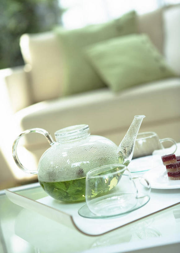 点心,无人,家,客厅,竖图,室内,白天,正面,下午茶,幸福,别墅,茶,家具,靠垫,沙发,装修,桌子,建筑,杯子,餐具,玻璃,欧式,朦胧,模糊,装饰,碟子,壶,盘,房屋,屋子,公寓,绿茶,茶叶,食品,靠枕,豪华,茶几,娱乐,建设,现代,装潢,洋房,楼房,住宅,玻璃制品,水壶,食物,糕点,盘子,茶壶,容器,水杯,垫子,碟,室内装潢,枕头,享受,休闲,温馨,放松,乐趣,样板房,明亮,提神,起居室,舒适,家居装潢,醒脑,房屋设计,地中海风格,古典风格,简约风格,布艺沙发,室内设计,宽敞,样板房装潢,客堂,设计,茶杯,彩图,房子,不发酵茶,苦茗,蛋糕