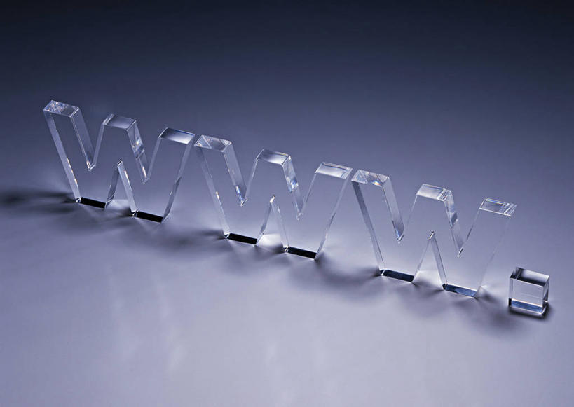 无人,横图,俯视,室内,特写,白天,互联网,科技,静物,一排,阴影,灰色背景,整齐,反射,因特网,网络,网址,信息,英文,标志,文字,影子,域名,字符,塑料,亚克力,字母,标识,排列,塑料制品,通信,创意,摄影,影棚,英文字母,队列,地址,亚加力,有机玻璃,彩图,高角度拍摄,影棚拍摄,拍摄,聚甲基丙烯酸甲酯,热塑性塑料