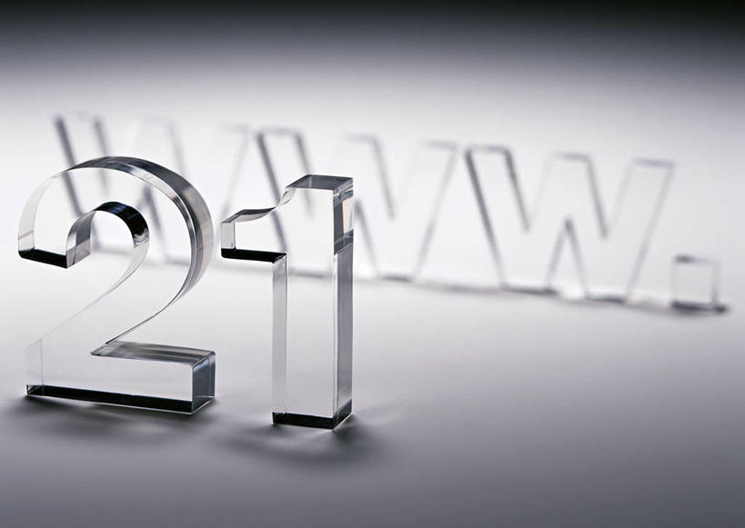 无人,横图,俯视,室内,特写,白天,互联网,科技,静物,一排,阴影,灰色背景,整齐,时间,反射,二十一世纪,世纪,因特网,网络,网址,信息,英文,标志,文字,影子,域名,字符,塑料,亚克力,字母,标识,排列,塑料制品,通信,创意,摄影,影棚,英文字母,队列,地址,阿拉伯文,亚加力,有机玻璃,阿拉伯语,阿拉伯字母,彩图,高角度拍摄,影棚拍摄,拍摄,聚甲基丙烯酸甲酯,热塑性塑料,21世纪,年代,新世纪