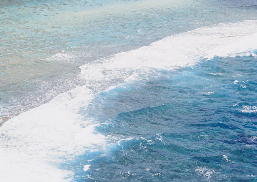 无人,横图,俯视,室外,特写,白天,旅游,度假,海浪,海洋,美景,沙滩,阴影,光线,沙子,影子,海岸,景观,浪花,沙地,娱乐,阳光,自然,海水,享受,休闲,景色,放松,太平洋,自然风光,海景,北马里亚那群岛,北马里亚纳,北马里亚纳群岛,北马里亚纳群岛自由联邦,西太平洋,大海,风浪,海,海水的波动,海滩,近岸浪,涌浪,彩图,高角度拍摄