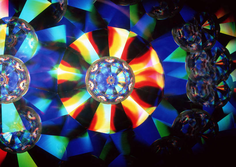 无人,横图,彩色,室内,特写,白天,正面,抽象,游戏,数码,科技,玩具,万花筒,阴影,黑色背景,花纹,光线,网络,影子,高光,几何,计算机图形,玩,合成,娱乐,休闲,夸张,益智,刺眼,活动,耀眼,五颜六色,虚幻,色彩斑斓,电脑合成图,数码合成图,合成图,发泄,消遣,智力,五彩缤纷,宣泄,深奥,五彩斑斓,刺目,扎眼,空幻,五光十色,玩耍,嬉戏,彩图,光学玩具