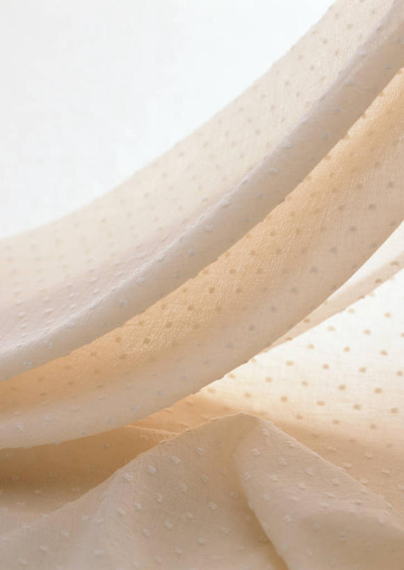 无人,竖图,俯视,室内,特写,白天,白色背景,静物,纺织品,一块,褶皱,纹路,布,丝绸,纹理,绸缎,织物,摄影,影棚,布匹,肌理,彩图,高角度拍摄,影棚拍摄,拍摄