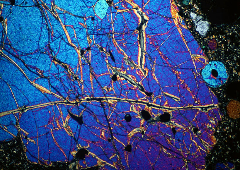 无人,横图,俯视,彩色,室内,特写,白天,仪器,石头,许多,检查,反射,分析,科学,结晶,石子,显微镜,水晶,很多,观察,清晰,探索,放大,观看,五颜六色,仔细,色彩斑斓,透镜,凸透镜,聚焦,关注,五彩缤纷,光学,清楚,五彩斑斓,五光十色,显微图片,石块,岩石,彩图,高角度拍摄,橄榄石