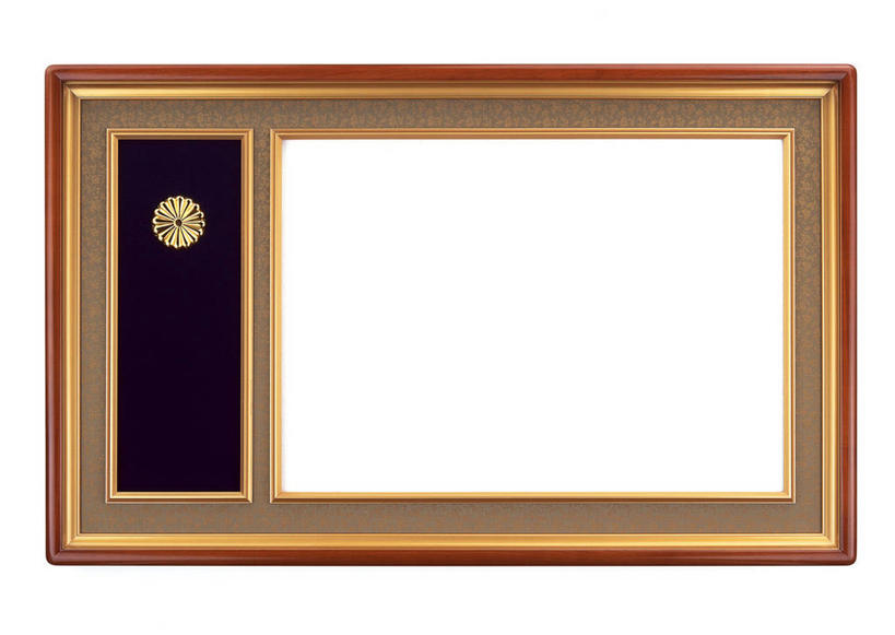 无人,横图,室内,特写,白天,白色背景,正面,静物,相框,装饰,方形,纸,红色,黑色,框架,金色,摄影,影棚,华丽,修饰,点缀,宣纸,衬托,美观,雅致,雅观,纸寿千年,纸中之王,泾县纸,彩图,影棚拍摄,拍摄