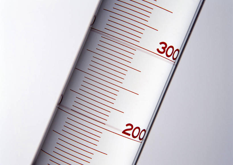 无人,横图,室内,特写,白天,白色背景,正面,实验,仪器,静物,杯子,研究,透明,分析,化学,测试,标志,量筒,数字,文字,字符,标识,玻璃制品,一个,玻璃瓶,瓶子,器皿,摄影,阿拉伯数字,影棚,单个,计量,玻璃仪器,试验耗材,实验用品,玻璃杯,彩图,影棚拍摄,拍摄