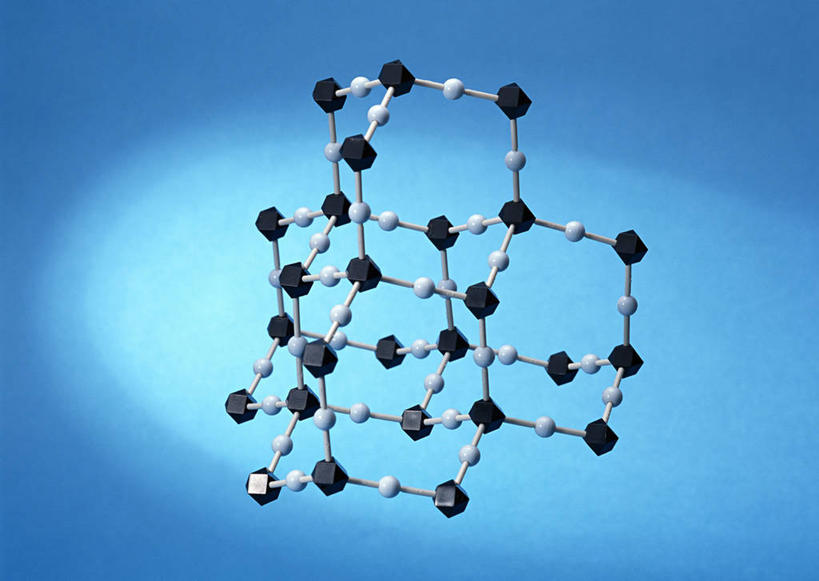 无人,横图,室内,特写,白天,正面,实验,研发,静物,阴影,蓝色背景,研究,反射,科学,工具,矿石,影子,晶体,模型,摄影,影棚,坚硬,科研,分子结构,化验,检验,石英,坚固,矿物质,二氧化硅,分子几何,分子立体结构,分子形状,彩图,影棚拍摄,拍摄