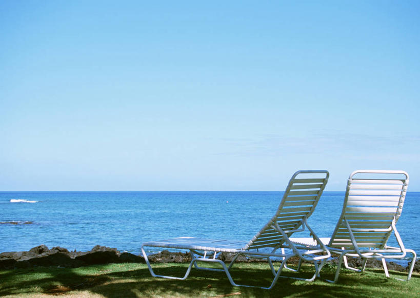 无人,横图,室外,白天,正面,旅游,度假,草地,草坪,岛屿,海浪,海洋,美景,植物,椅子,夏威夷,美国,阴影,光线,影子,躺椅,景观,浪花,水平线,辽阔,海平线,两把,娱乐,草,蓝色,绿色,蓝天,天空,阳光,自然,海水,天,享受,休闲,广阔,景色,放松,晴朗,一望无际,沙滩椅,北美,北美洲,自然风光,美洲,海景,万里无云,夏威夷岛,夏威夷州,爱洛哈之州,北亚美利加洲,亚美利加洲,大岛,无边无际,一马平川,大海,风浪,海,海水的波动,近岸浪,列岛,群岛,涌浪,诸岛,晴空,晴空万里,彩图,科纳市,水天相接,水天一线