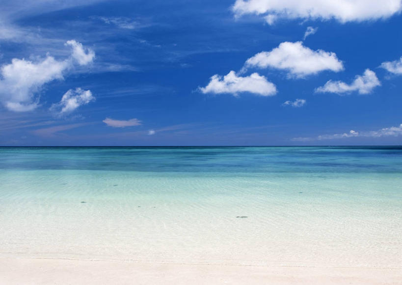 无人,横图,全景,室外,白天,正面,旅游,度假,海浪,海洋,美景,日本,亚洲,阴影,光线,影子,景观,浪花,水平线,云,云朵,辽阔,海平线,云彩,娱乐,冲绳,蓝色,白云,蓝天,天空,阳光,自然,海水,天,享受,休闲,广阔,景色,放松,晴朗,一望无际,冲绳县,自然风光,海景,东亚,琉球群岛,石垣岛,日本国,九州地方,八重山群岛,石垣市,无边无际,一马平川,大海,风浪,海,海水的波动,近岸浪,涌浪,晴空,彩图,水天相接,水天一线