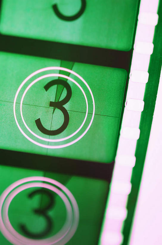 无人,竖图,室内,特写,白天,正面,静物,标志,数字,文字,字符,标识,绿色,阿拉伯数字,电影胶片,电影胶片盘,胶片盘,彩图