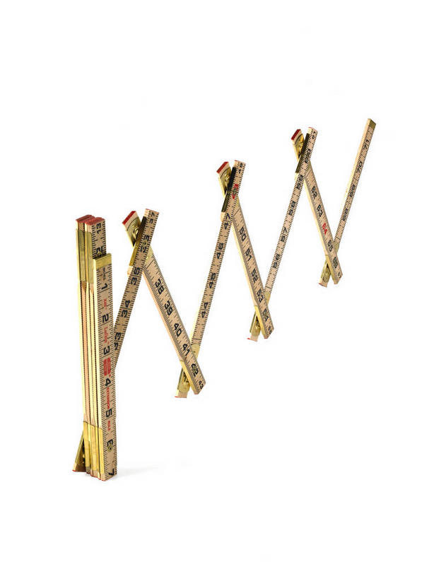 无人,竖图,室内,特写,白天,白色背景,正面,静物,阴影,反射,测量,木制,影子,刻度,一个,尺,木制品,摄影,影棚,单个,测量工具,尺子,衡量,绘图,折尺,比例,测绘,量具,量仪,标度,彩图,影棚拍摄,拍摄