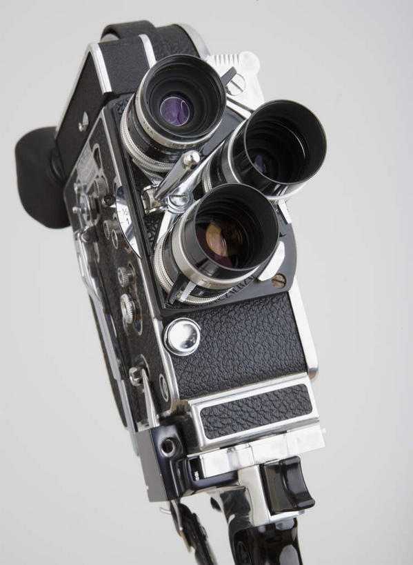 无人,竖图,照片,室内,特写,白天,白色背景,仰视,静物,相机,一个,拍照,摄影,影棚,单个,底片,胶片,相片,照相机,彩图,低角度拍摄,影棚拍摄,拍摄,照相,传统相机,胶片相机,胶卷