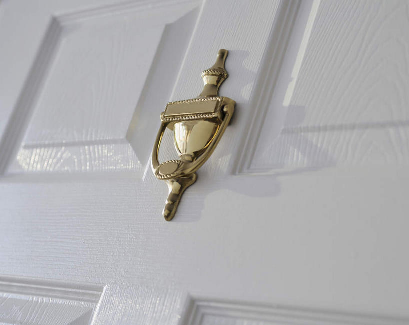 无人,横图,室内,特写,白天,仰视,通讯,门,静物,金属制品,阴影,反射,纹路,金属,纹理,影子,门环,门框,摄影,影棚,肌理,彩图,低角度拍摄,影棚拍摄,拍摄