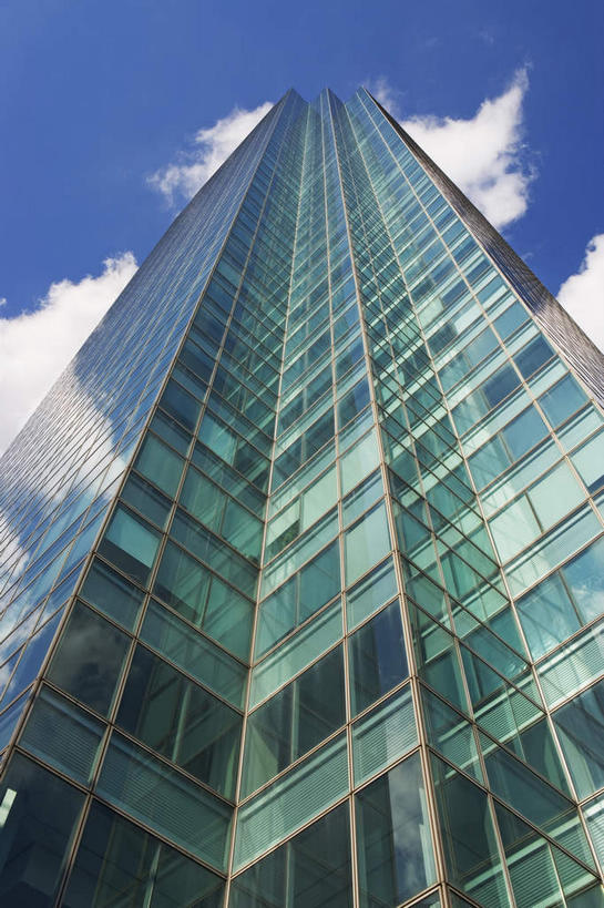 无人,高楼大厦,竖图,室外,白天,仰视,度假,办公楼,美景,窗户,城市风光,城市,大厦,建筑,摩天大楼,写字楼,纽约,美国,一排,阴影,整齐,并列,并排,光线,影子,景观,云,云朵,云彩,娱乐,玻璃窗,排列,蓝色,白云,蓝天,天空,阳光,楼宇,天,享受,休闲,商务楼,景色,放松,晴朗,北美洲,队列,美洲,平行,纽约州,帝国之州,帝国州,北亚美利加洲,亚美利加洲,皇后郡,皇后区,晴空,彩图,低角度拍摄,大楼,高层建筑,高楼,摩天楼