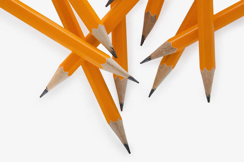 无人,横图,俯视,室内,特写,白天,白色背景,静物,一堆,许多,阴影,堆叠,堆积,锐利,反射,笔,影子,办公用品,文具,黄色,铅笔,学习用品,摄影,影棚,堆,文具用品,锋利,尖锐,尖利,犀利,厉害,彩图,高角度拍摄,影棚拍摄,拍摄