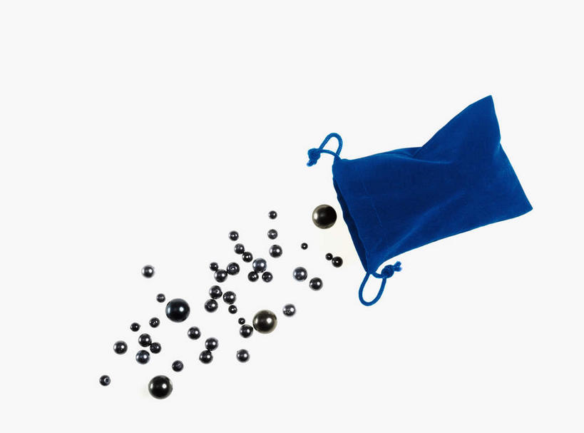 无人,横图,俯视,室内,特写,白天,白色背景,购物,幸福,纯洁,消费,静物,袋子,许多,阴影,环保,散落,反射,包装袋,影子,珍珠,购物袋,蓝色,环保袋,健康,金融,摄影,影棚,能源,回收,贵重,资源,珍贵,富有,购买,贸易,利用,低碳,循环,持续,宝贵,有机宝石,黑珍珠,彩图,高角度拍摄,影棚拍摄,拍摄