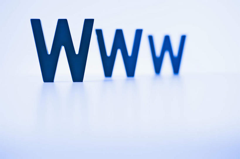 无人,横图,室内,特写,白天,白色背景,正面,互联网,科技,静物,一排,阴影,整齐,反射,因特网,网络,网址,信息,英文,标志,文字,影子,域名,字符,字母,标识,排列,三个,通信,创意,摄影,影棚,英文字母,队列,地址,彩图,影棚拍摄,拍摄