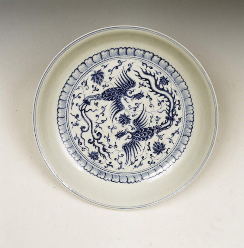 无人,竖图,室外,特写,白天,正面,幸福,鸟,静物,餐具,飞翔,灰色背景,飞行,纹路,圆形,凤凰,鸟类,碟子,盘,图形,纹理,圆,几何,翱翔,注视,飞,一个,蓝色,白色,盘子,碟,观察,看,两只,和谐,摄影,影棚,单个,观看,吉祥,察看,关注,数学,摄影棚,图腾,肌理,凤,祥瑞,凰,丹鸟,鶤鸡,威凤,彩图,全身,影棚拍摄,拍摄,几何图形,平面图形