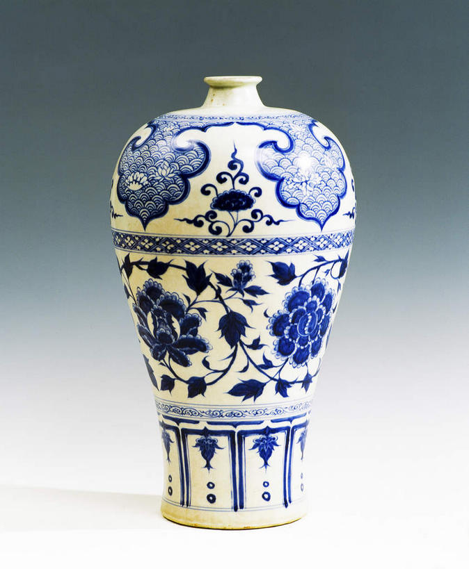 无人,竖图,室内,特写,白天,正面,静物,花瓶,灰色背景,艺术,纹路,瓷器,纹理,手工艺品,陶瓷,陶瓷制品,文化,传统,一个,瓶子,工艺品,摄影,影棚,单个,青花瓷,高雅,摄影棚,肌理,自信心,品位,磁器,白地青花瓷,青花,彩图,影棚拍摄,拍摄