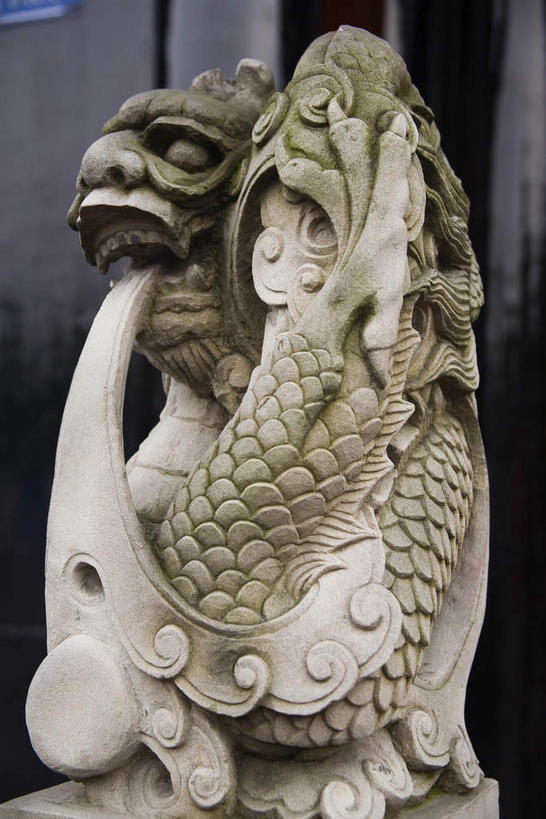 无人,宫殿,竖图,室外,特写,白天,正面,旅游,度假,名胜古迹,标志建筑,地标,建筑,雕塑,中国,亚洲,阴影,遗迹,艺术,装饰,反射,雕刻,雕像,影子,墙,古迹,文物,娱乐,建设,古建筑,墙壁,墙面,一个,工艺品,享受,休闲,旅游胜地,放松,四川省,单个,纪念,美术,宫廷,主题,怪物,陈列,古文明,东亚,四川,成都,成都市,中华人民共和国,省会,西南地区,功能,美学,川,王宫,青羊宫,青羊区,彩图,全身,皇宫