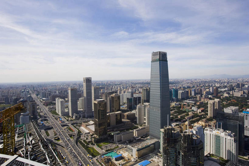 无人,高楼大厦,横图,俯视,航拍,室外,白天,度假,美景,树林,植物,城市风光,城市,大厦,道路,建筑,路,摩天大楼,公路,汽车,北京,中国,亚洲,阴影,光线,影子,景观,云,云朵,建筑群,交通,首都,云彩,娱乐,建设,车,树,树木,蓝色,绿色,白云,蓝天,天空,阳光,自然,交通工具,轿车,天,享受,休闲,景色,放松,生长,晴朗,成长,鸟瞰,载具,东亚,中华人民共和国,北京市,京,北平,华北地区,晴空,马路,彩图,高角度拍摄,大楼,高层建筑,高楼,摩天楼,北京CBD,北京商务中心区,中国北京大北窑,国贸,中国国际贸易中心,中国国贸,国贸三期,中国国际贸易中心第三期