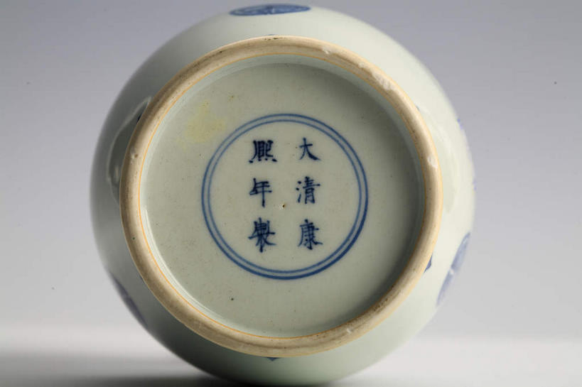 无人,横图,室内,特写,白天,正面,静物,灰色背景,艺术,纹路,瓷器,纹理,手工艺品,陶瓷,陶瓷制品,文化,传统,一个,蓝色,容器,工艺品,摄影,影棚,单个,储藏,青花瓷,缸,高雅,储存,摄影棚,肌理,自信心,品位,磁器,白地青花瓷,青花,彩图,影棚拍摄,拍摄,贮存