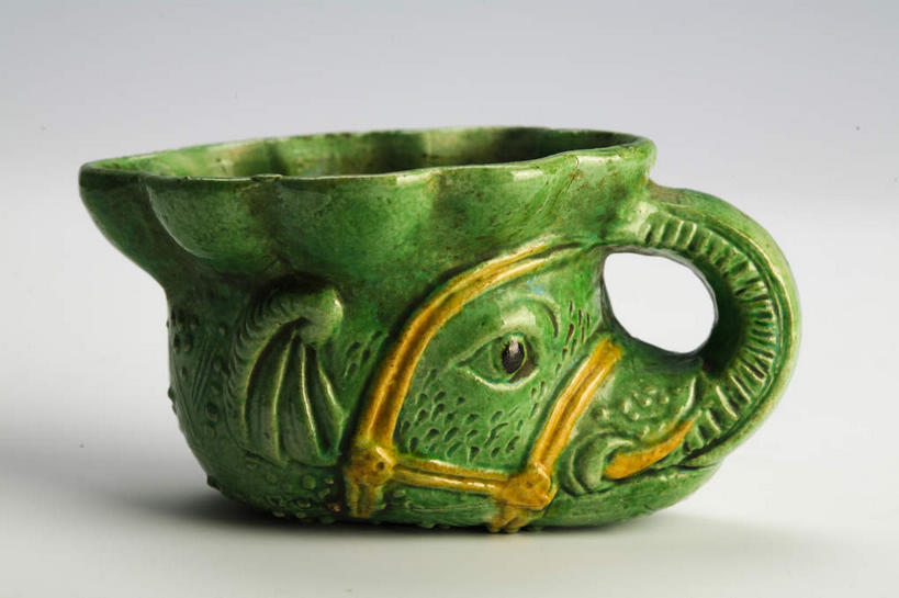 无人,横图,俯视,室内,特写,白天,绘画,静物,灰色背景,艺术,纹路,罐子,纹理,陶瓷,陶瓷制品,古典,文化,一个,绿色,瓶子,工艺品,品味,摄影,影棚,单个,美术,高雅,摄影棚,国画,水墨画,肌理,美学,水墨,彩图,高角度拍摄,影棚拍摄,拍摄,中国画