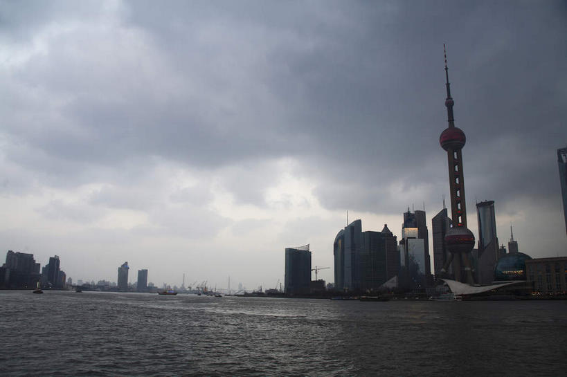 无人,家,高楼大厦,横图,室外,白天,正面,度假,河流,美景,日落,水,植物,城市风光,标志建筑,城市,大厦,地标,建筑,摩天大楼,上海,中国,亚洲,房屋,屋子,河水,景观,水流,晚霞,霞光,落日,建筑群,塔,娱乐,建设,东方明珠,黄浦江,浦东,楼房,住宅,树,树木,绿色,自然,黄昏,享受,休闲,景色,彩霞,放松,生长,成长,申,电视塔,国际会展中心,金融中心,陆家嘴,陆家嘴金融贸易区,浦东新区,东亚,东方明珠广播电视塔,东方明珠电视塔,上海市,中华人民共和国,沪,华东地区,夕照,薄暮,夕阳,彩图,傍晚,房子,大楼,高层建筑,高楼,摩天楼,春申江,东方明珠塔,上海国际会展中心,斜阳