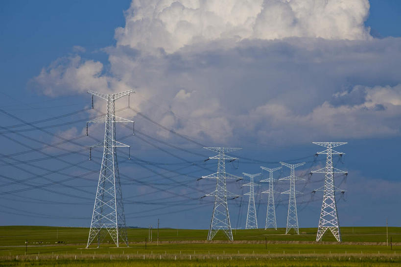 无人,横图,室外,白天,正面,旅游,度假,草地,草原,美景,植物,中国,亚洲,许多,阴影,电力,光线,钢材,电缆,电线,影子,支架,景观,旷野,云,云朵,很多,云彩,娱乐,电塔,草,蓝色,绿色,白云,蓝天,天空,阳光,自然,天,享受,休闲,景色,放松,蒙,能源,晴朗,支撑,资源,自然风光,原野,供电设备,东亚,高压电塔,内蒙古,高压输电线,中华人民共和国,华北地区,高压电线塔,高压塔,内蒙古自治区,呼伦贝尔,呼伦贝尔市,晴空,彩图