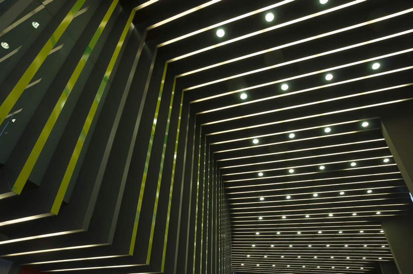 无人,体育馆,公园,运动场,横图,室内,白天,仰视,锻炼,旅游,度假,快乐,比赛,运动,竞争,天花板,标志建筑,地标,建筑,照明,北京,中国,亚洲,墙,灯光,首都,娱乐,建设,体育场,顶灯,墙壁,墙面,灯,灯具,享受,休闲,旅游胜地,奥林匹克,奥运,放松,照亮,体育运动,照明设备,东亚,中华人民共和国,北京市,京,北平,华北地区,朝阳区,运动馆,体育,彩图,低角度拍摄,健身,北京奥林匹克公园,奥运会,奥林匹克运动,北京奥运会,国家体育馆,2008年北京奥运会