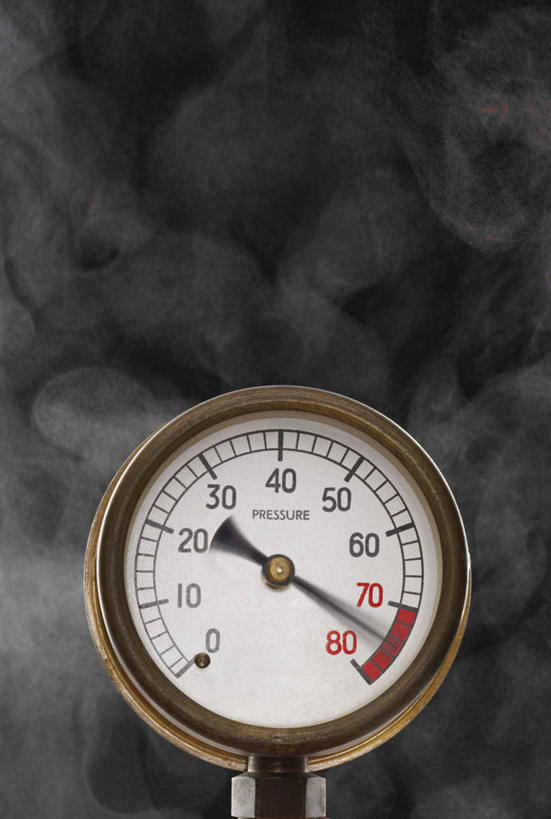 无人,竖图,室内,特写,白天,正面,静物,黑色背景,测量,标志,数字,文字,字符,烟雾,指针,标识,一个,压力,摄影,阿拉伯数字,影棚,单个,仪表盘,压力表,仪表,彩图,影棚拍摄,拍摄