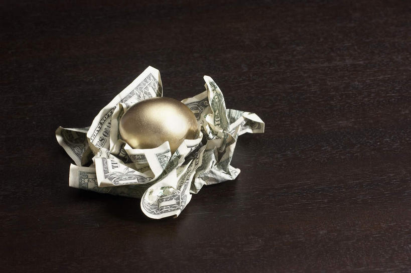 无人,横图,俯视,室内,特写,白天,钱,美元,桌面,桌子,木制,包裹,钱币,蛋,美金,木制品,金色,财富,钞票,金融,纸币,摄影,影棚,经济,美圆,流通,纸钞,贸易,卵,财产,货币,现金,彩图,高角度拍摄,影棚拍摄,拍摄