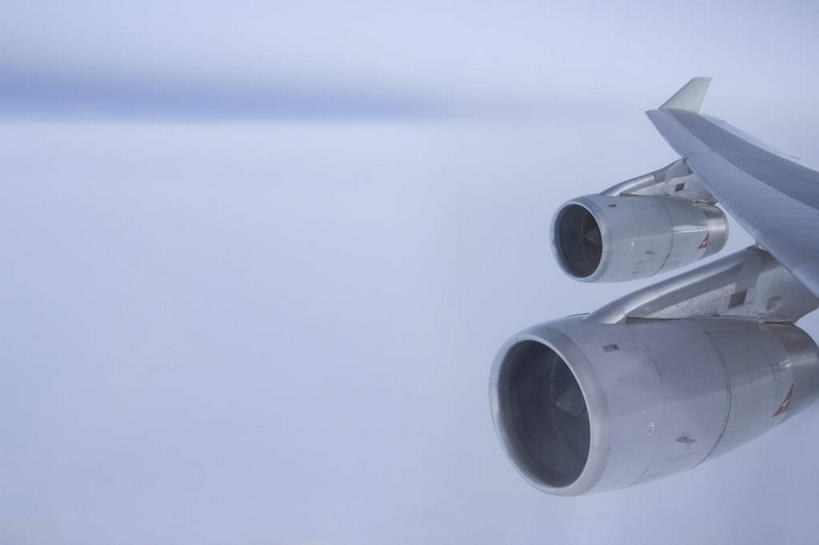 无人,横图,俯视,航拍,室外,特写,白天,飞机,新西兰,朦胧,模糊,云,云朵,交通,云彩,航空,蓝色,白云,蓝天,天空,交通工具,天,运输,一架,晴朗,客机,鸟瞰,载具,大洋洲,奥克兰,纽西兰,长白云之乡,奥克兰区,奥克兰市,风帆之都,晴空,彩图,高角度拍摄