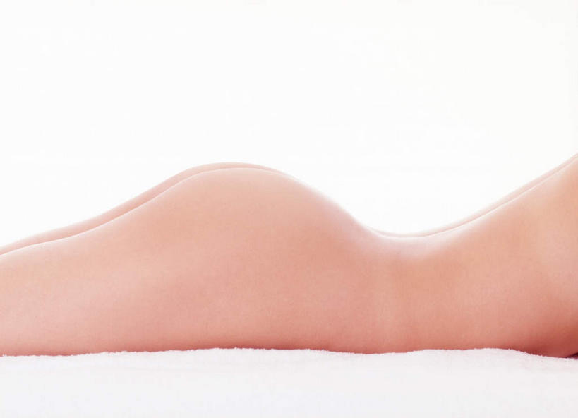 东方人,臀部,一个人,横图,室内,白天,白色背景,侧面,亚洲,仅一个年轻女性,仅一个女性,仅一个人,黄种人,裸露,趴着,摄影,影棚,赤裸,裸,年轻女性,女人,女性,亚洲人,屁股,腰部,趴,半身,彩图,影棚拍摄,拍摄