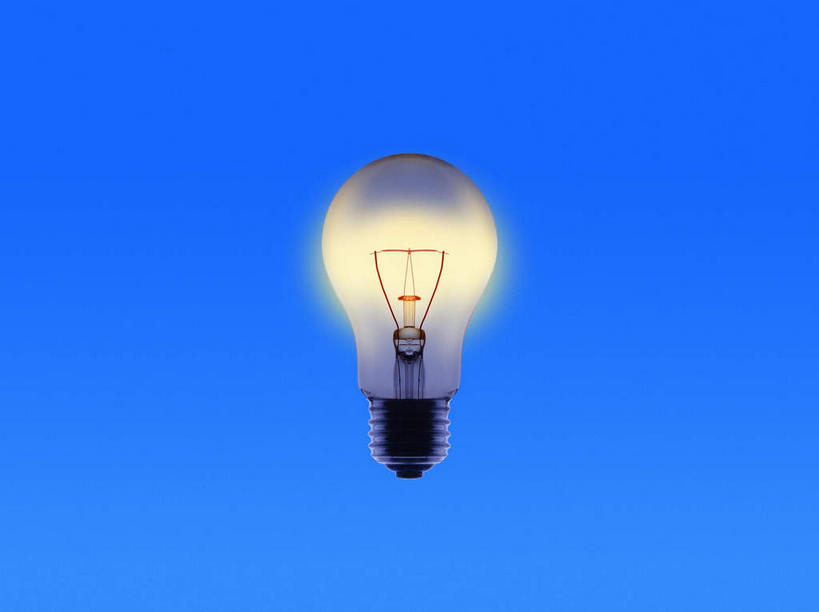 无人,横图,室内,特写,白天,正面,静物,照明,蓝色背景,透明,灯泡,灯,蓝色,灯具,摄影,白炽灯,影棚,照亮,灯丝,照明工具,白炽灯泡,通明,彩图,影棚拍摄,拍摄