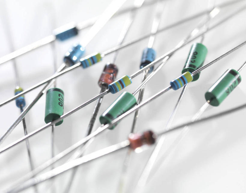 无人,横图,俯视,室内,特写,白天,白色背景,静物,一堆,许多,阴影,堆叠,堆积,反射,影子,很多,摄影,影棚,堆,电子元件,半导体,二极管,发光二极管,彩图,高角度拍摄,影棚拍摄,拍摄