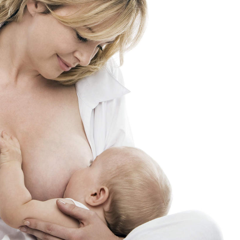 西方人,婴儿,儿童,胸,乳房,两个人,家庭,母亲,坐,抱,盘腿,方图,室内,白天,白色背景,正面,纯洁,欧洲,欧洲人,喝,哺乳,哺育,裸露,小孩,温暖,温馨,一家人,可爱,母爱,童年,童趣,摄影,活泼,影棚,抱着,和睦,养育,搂着,宝宝,裸,童真,纯真,烂漫,无邪,母婴,哺养,伶俐,天真,年轻女性,女人,女性,白种人,孩子,年轻人,胸部,怀抱,搂,搂抱,盘腿而坐,盘膝,盘着腿的,盘着腿坐,双腿交叉,相抱,拥抱,坐着,半身,彩图,影棚拍摄,拍摄,融洽