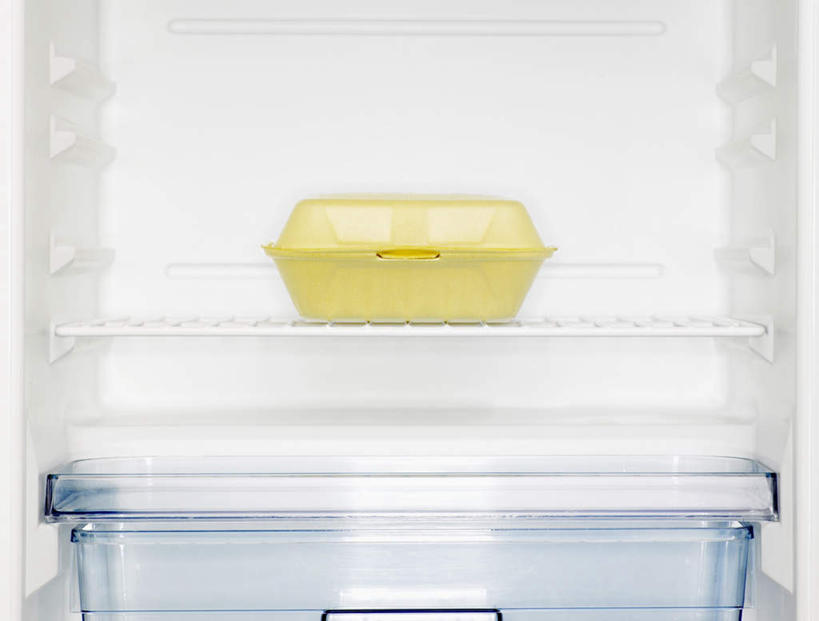 无人,横图,室内,白天,白色背景,正面,静物,礼盒,礼物,一排,电器,格子,纸盒,冰箱,冷冻,冷柜,盒子,排列,一个,黄色,包装盒,礼品盒,隔板,冷藏柜,叠放,礼品,冷藏,单个,储藏,放置,家电,家用电器,队列,保鲜,彩图