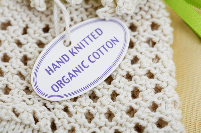 无人,横图,俯视,室内,特写,白天,毛衣,桌面,桌子,静物,编织,木制,木制品,摄影,影棚,羊毛,彩图,高角度拍摄,影棚拍摄,绒衣,套衫,套头毛衣,线衣,拍摄