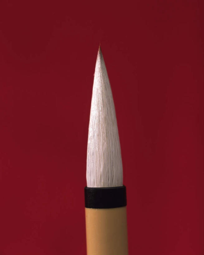 无人,竖图,室内,特写,白天,正面,静物,红色背景,日本文化,笔,毛笔,办公用品,古典,文化,文具,学习用品,摄影,影棚,文具用品,一支,文房四宝,彩图,影棚拍摄,拍摄