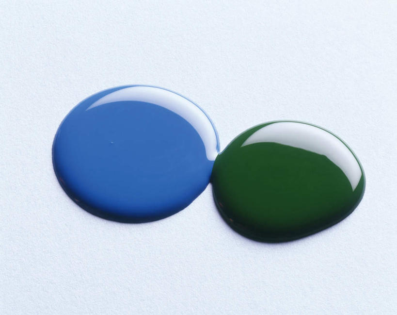 无人,横图,俯视,室内,特写,白天,白色背景,连接,阴影,花纹,条纹,艺术,光线,空间,纹路,液体,影子,斑点,圆圈,两滴,画,蓝色,绿色,阳光,摄影,影棚,颜料,涂料,水彩,创作,想象,彩图,高角度拍摄,影棚拍摄,拍摄