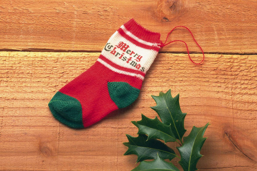 无人,横图,俯视,室内,特写,白天,静物,叶子,圣诞节,节日,庆祝,绿叶,文化,袜子,一只,庆典,温暖,嫩叶,摄影,冬青,影棚,纪念,保暖,长袜,御寒,长筒袜,枸骨冬青,构骨,猫儿刺,鸟不宿,长统袜,叶,叶片,彩图,高角度拍摄,影棚拍摄,拍摄